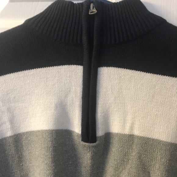 Boys sweater - Picture 2 of 4